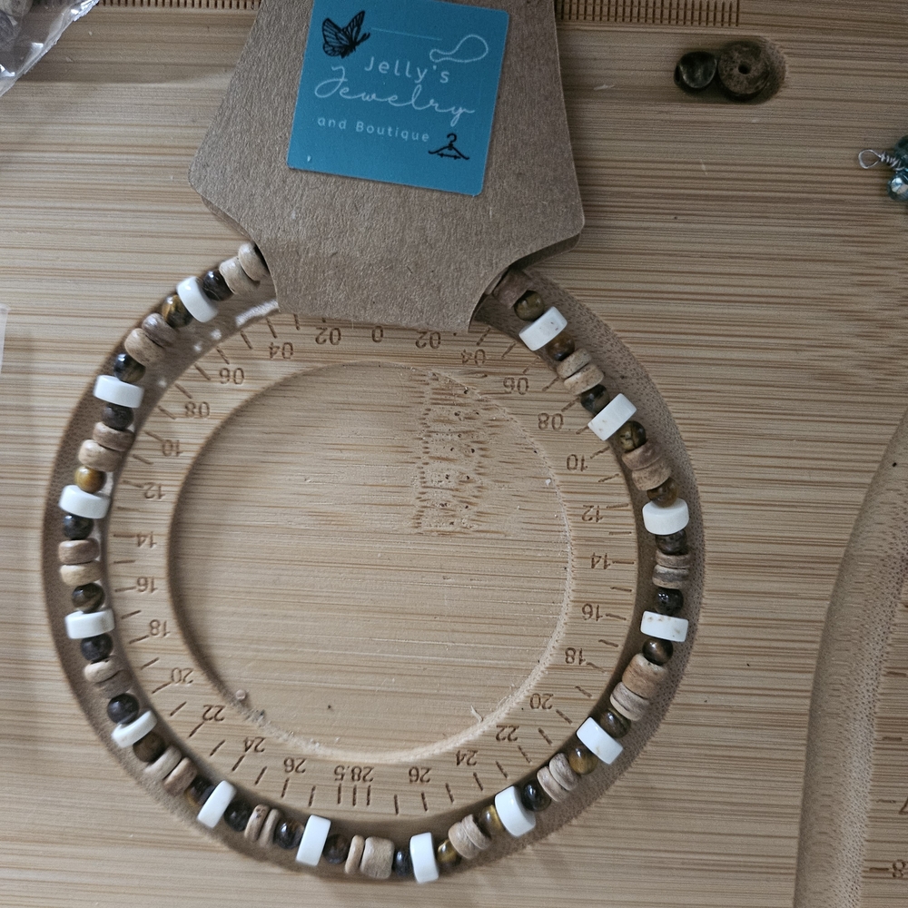 Jelly's Jewelry and Boutique Handcrafted Natural Beaded Bracelet